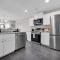 Plush Two Bedroom Retreat. A Home Away From Home! - ريفرديل Plush Two Bedroom Retreat. A Home Away From Home! - ريفرديل