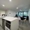 Embark Luxe 2BR 2Bath Apartment in Lynham 1 Secure Carpark Wifi Canberra - كانبرا