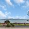 Seaside on Stratford - Cable Bay Holiday Home