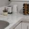 Modern Unit Near CBD & Beach, Free Parking