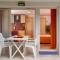 The Beach Studios & Apartments