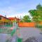 Watu Emas 1 with Shared Pool and Balcony