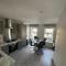 Westland Suites - Stylish, Modern, Elegant, Central Apartments A - Derry