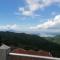 Sang Yoo Mountain View Tagaytay Bed and Breakfast - Taal Lake View - Tagaytay