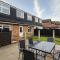 Spacious Modern Home in Sheffield - Todwick