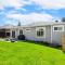 Modern 2BR Guest House in North Nanaimo