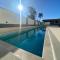 Jathy - Apt no Centro com Piscina e Varanda Gourmet - Ubatuba