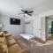 Pine Forest Zen Cottage - 10 min to Fort Bragg
