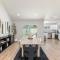 Vineyard Chic Oasis: Modern Elegance near Temecula Wineries
