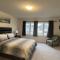 Spacious,comfy house,less than 15 mins to Niagara Falls - Thorold