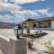 Emerald Haven! Alien Game Room - Pool - Spa - 15 Min to Joshua Tree Park! - تونتي ناين بالمز