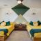 Emerald Haven! Alien Game Room - Pool - Spa - 15 Min to Joshua Tree Park! - تونتي ناين بالمز