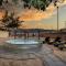 Emerald Haven! Alien Game Room - Pool - Spa - 15 Min to Joshua Tree Park! - تونتي ناين بالمز