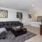 Cozy Getaway, King Bed with TV, NBN, Netflix, Nespresso