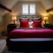 Langshott Manor - Luxury Hotel Gatwick - Horley