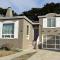 The Olympic- Mid-Century Home on the Golf Course - Daly City