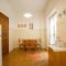 Grande casa con giardino e box auto, 3 camere e 3 bagni