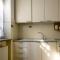 Grande casa con giardino e box auto, 3 camere e 3 bagni