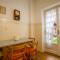 Grande casa con giardino e box auto, 3 camere e 3 bagni