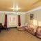 The Villa 604 Powered by look