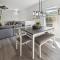 Brand New Disney Themed Oasis 2BR near Parks townhouse