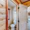 Twin Feathers Cabin - Crouch