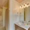 Beachfront Brooklin Studio with Private Balcony! - Brooklin