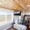 Jasper tiny home with private hottub