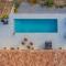 Finca Los Paseros, BBQ, pool, spectacular sea views