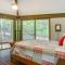 Jasper Hideaway with Spacious Deck and Community Pool - Jasper