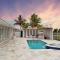 Luxurious Home with BBQ, Hot Tub, Heated Pool & Wifi - L36 - Miami