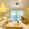 Relaxing pool home on the water near downtown overlooking the Manatee River - برادنتون