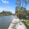 Relaxing pool home on the water near downtown overlooking the Manatee River - برادنتون