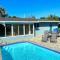 Relaxing pool home on the water near downtown overlooking the Manatee River - برادنتون