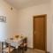Apartments with a parking space Baska Voda, Makarska - 301 - 巴什卡沃达