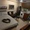 Cozy Studio Apartment (Rm. 720)