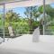 The Fairways Villas - 5 bedrooms & bathroom for up to 14 guests 7kms to Patong