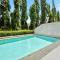 The Fairways Villas - 5 bedrooms & bathroom for up to 14 guests 7kms to Patong
