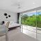 The Fairways Villas - 5 bedrooms & bathroom for up to 14 guests 7kms to Patong