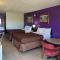 Budget Host Inn