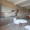 Milestone City Appartements-Pas de delestage-Restaurant-Près Tsimbazaza-Vue Palais de la Reine