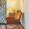 Home from Home 4 Bed - Ideal for Workers & Great for Groups, FREE Parking, Spacious, Pet Friendly Netflix