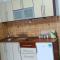 Sea and Sunshine 100m to beach,free parking,centar,View