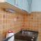 Sea and Sunshine 100m to beach,free parking,centar,View