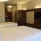 Holiday Inn Express Hotel & Suites Mansfield, an IHG Hotel