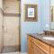 Featured in Chicago Socials Most Luxurious Airbnbs - شيكاغو