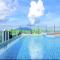 LaGrande Residence Jacuzzi & Shower 10th FLR Unit
