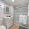 Beautiful home with 5 huge bedrooms - Rockford