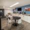 Super 8 by Wyndham Laredo