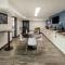 Super 8 by Wyndham Laredo